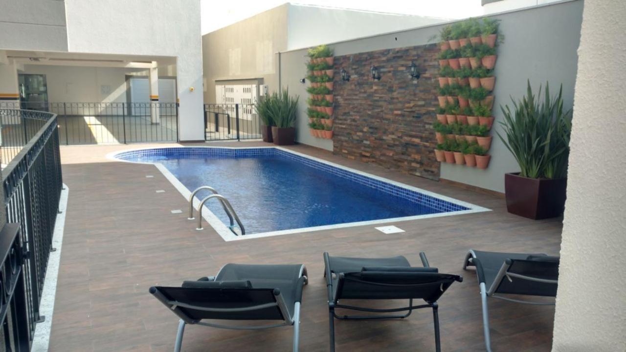 Var-101A Dpto Amplio En Condominio Cerrado Con Piscina Bombinhas Extérieur photo