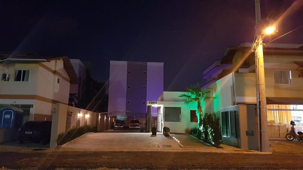 Var-101A Dpto Amplio En Condominio Cerrado Con Piscina Bombinhas Extérieur photo